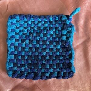 Woven Pot Holder